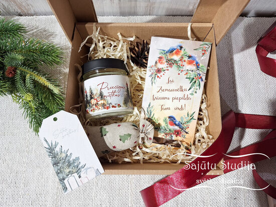 Komplekts ar Ziemassvētku šokolādi 03